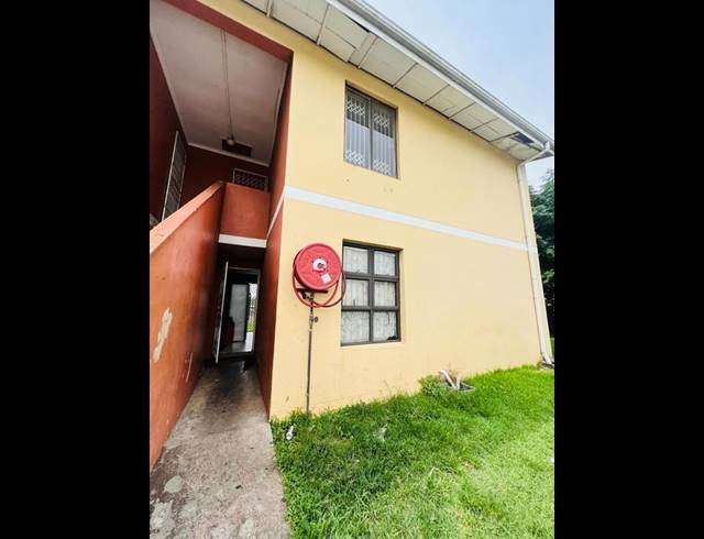 3 BEDROOM HOUSE FOR SALE IN WOODLANDS